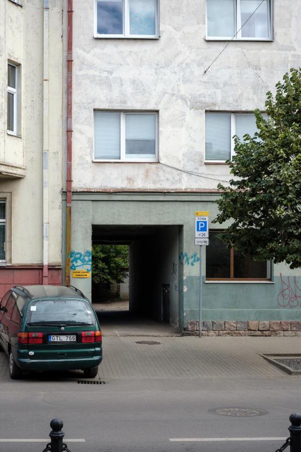 Old-New Apartment In Central Kaunas Luaran gambar